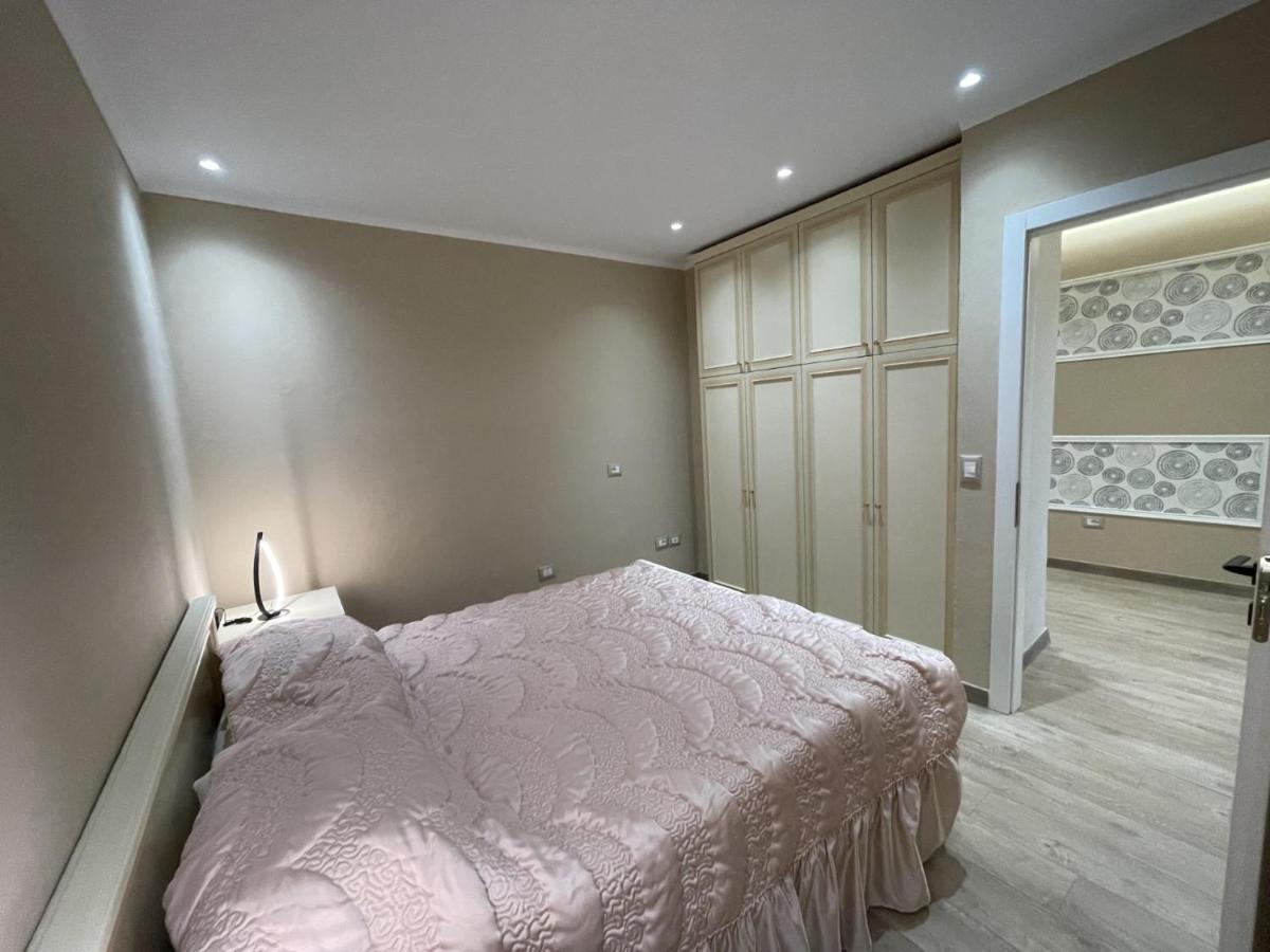 City Center Apartment 1 Tirana Exteriör bild